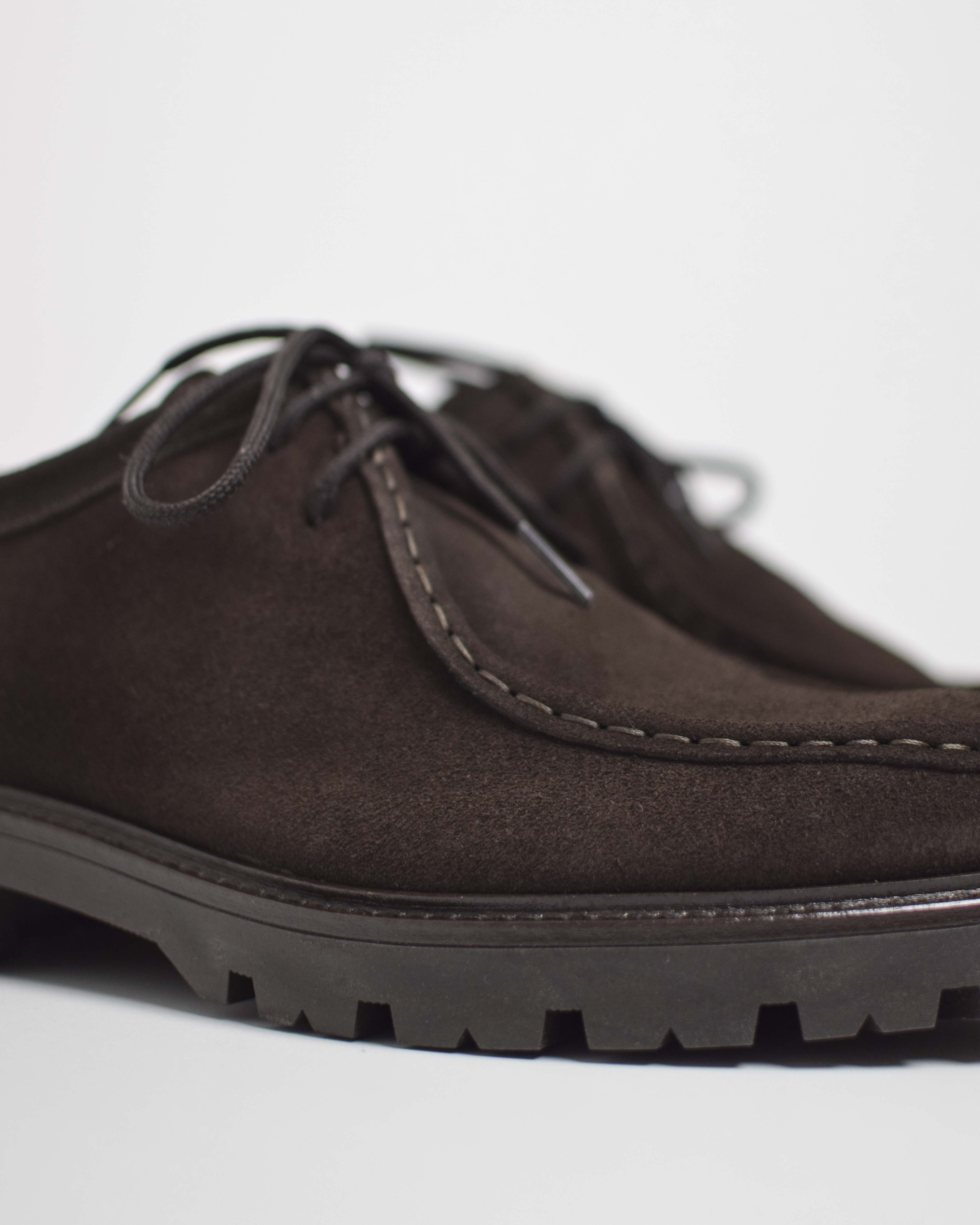 Ingegnere in pelle con suola track