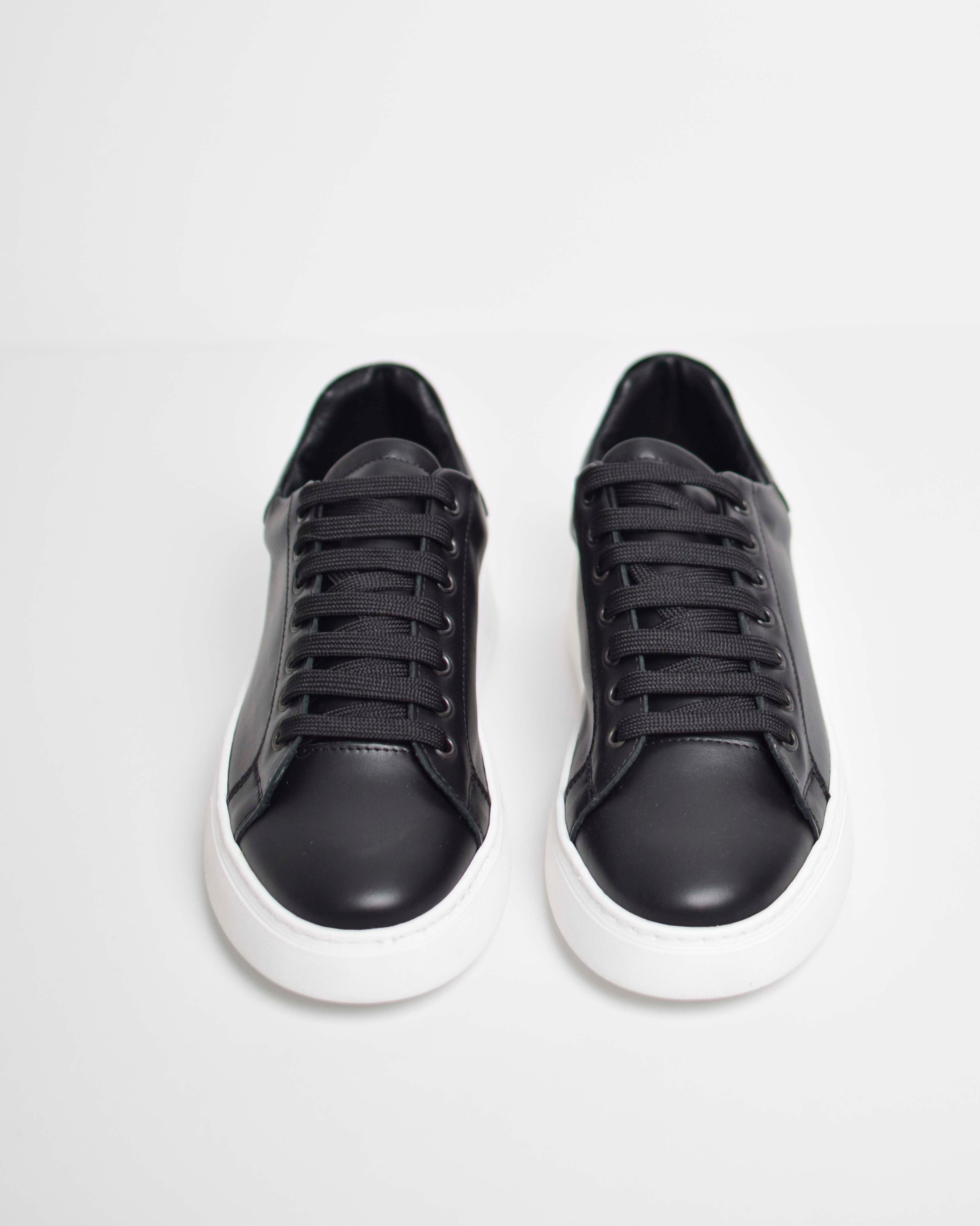 Sneakers in pelle