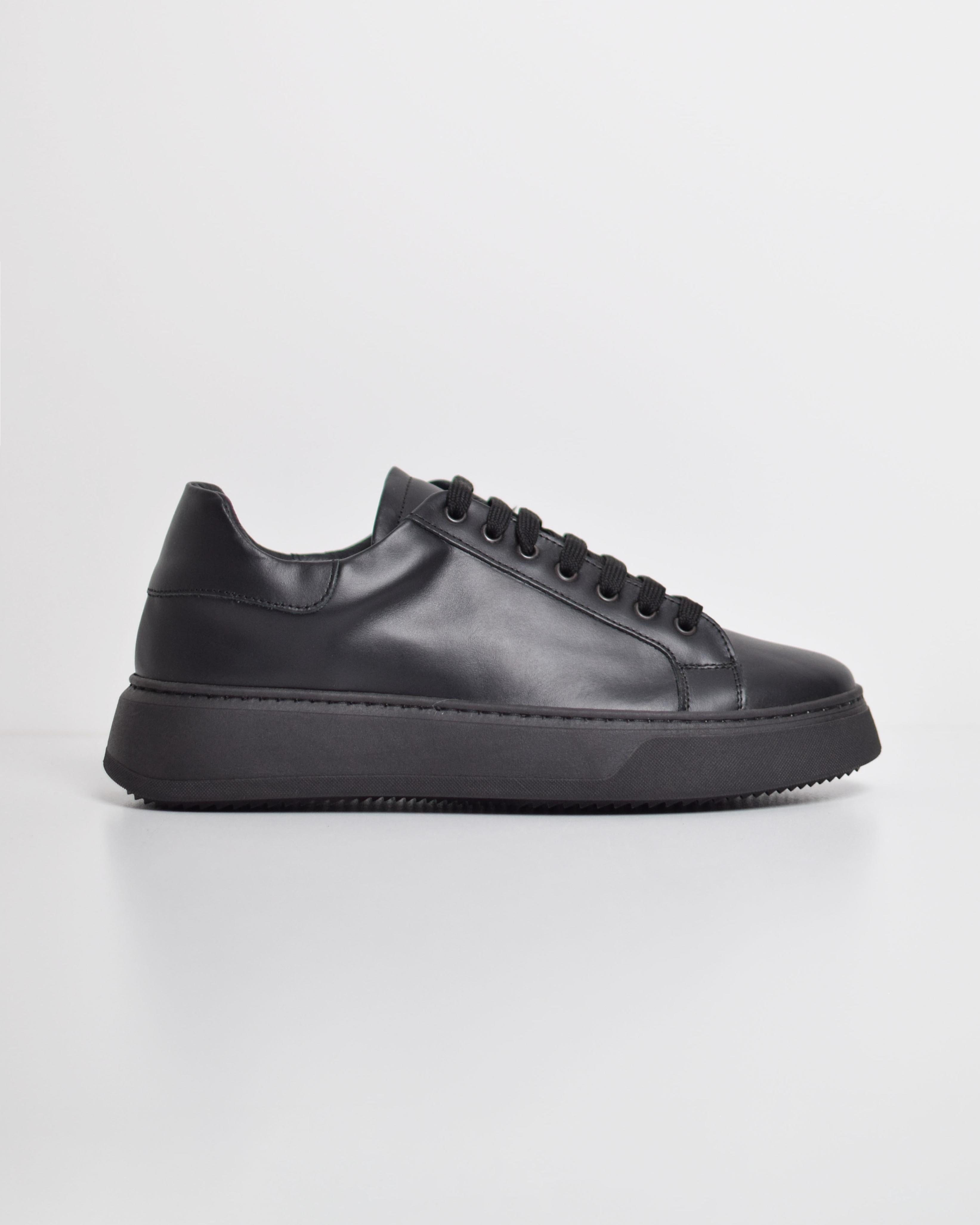 Sneakers in pelle