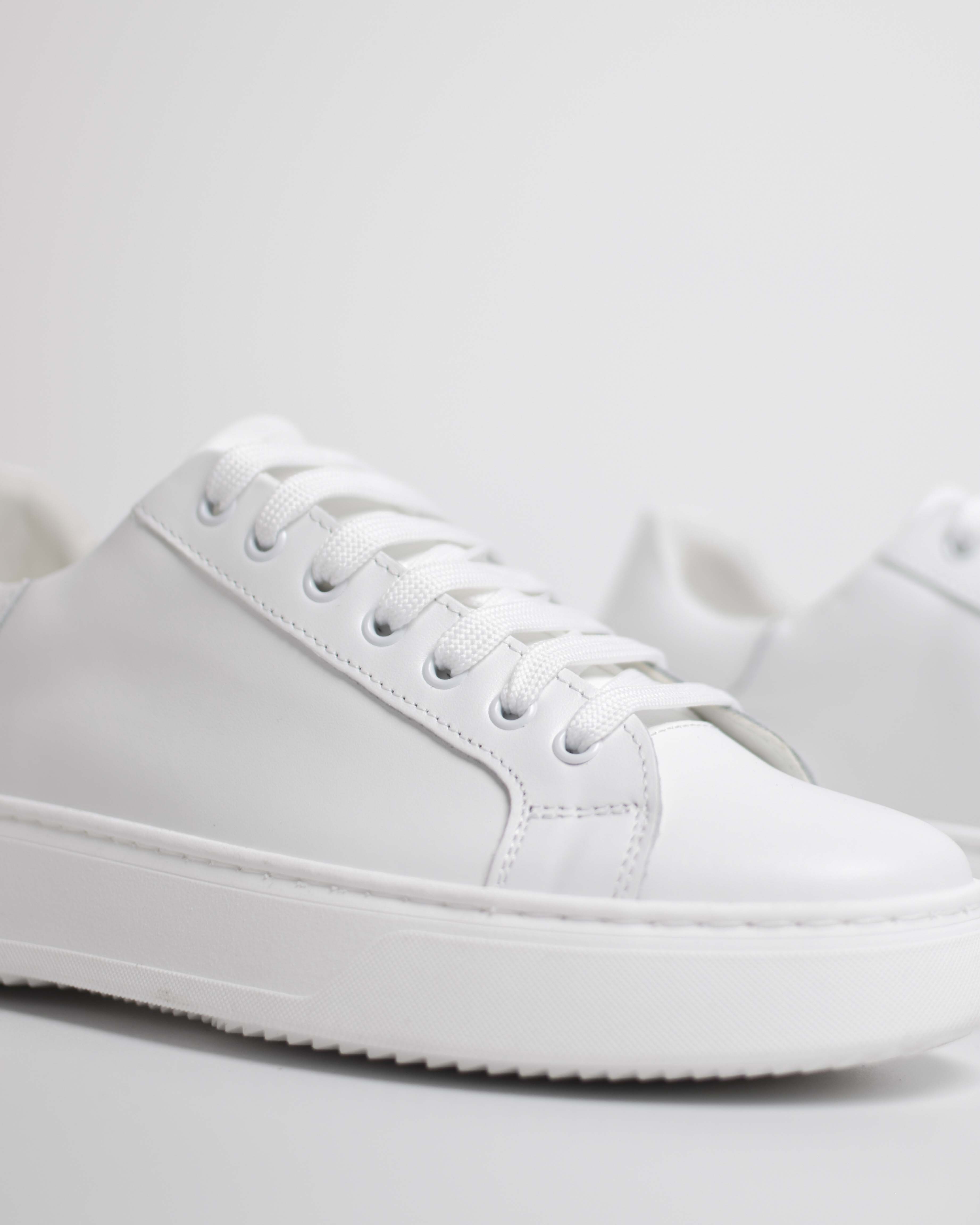 Sneakers in pelle