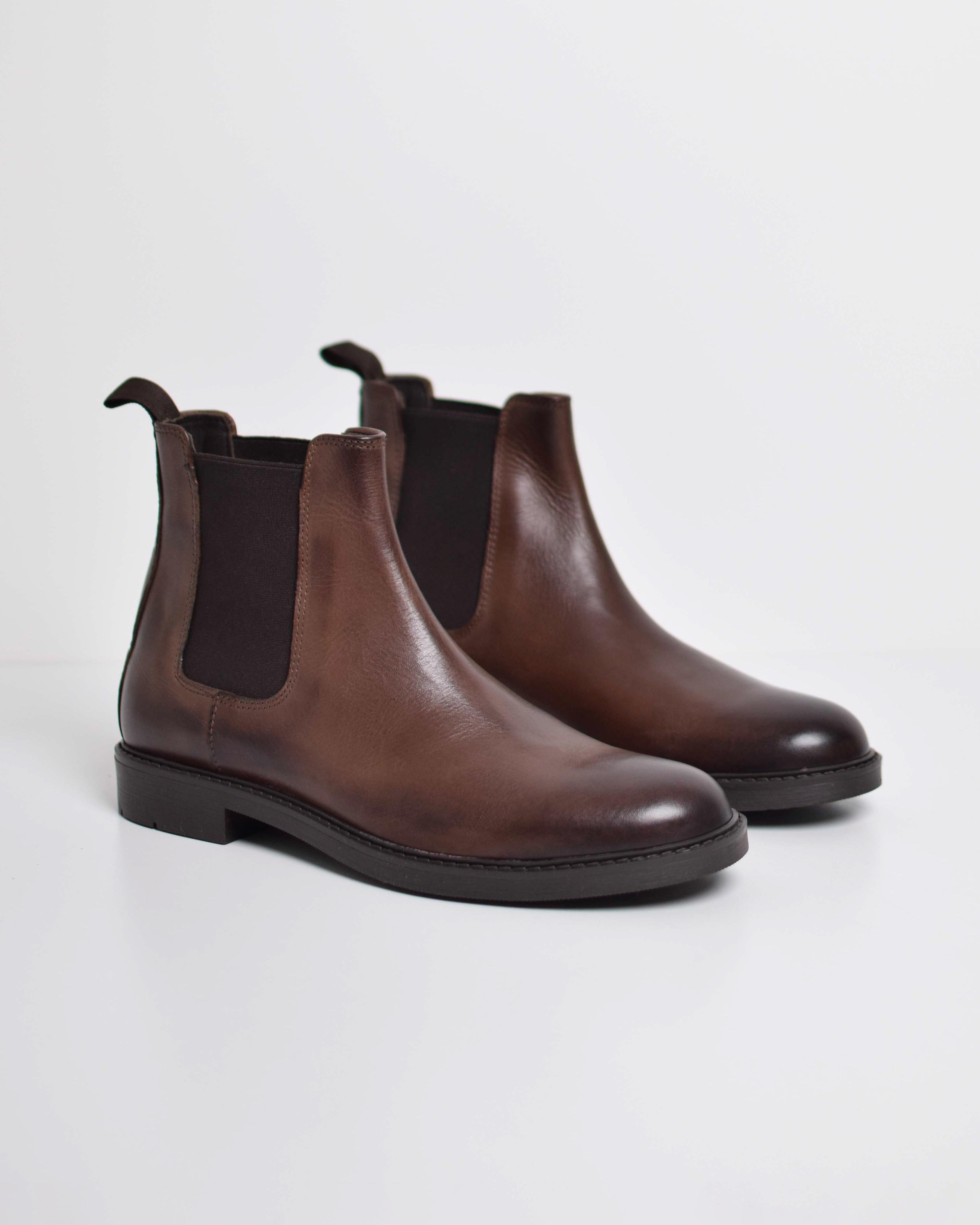 Stivaletto elastico chelsea in pelle