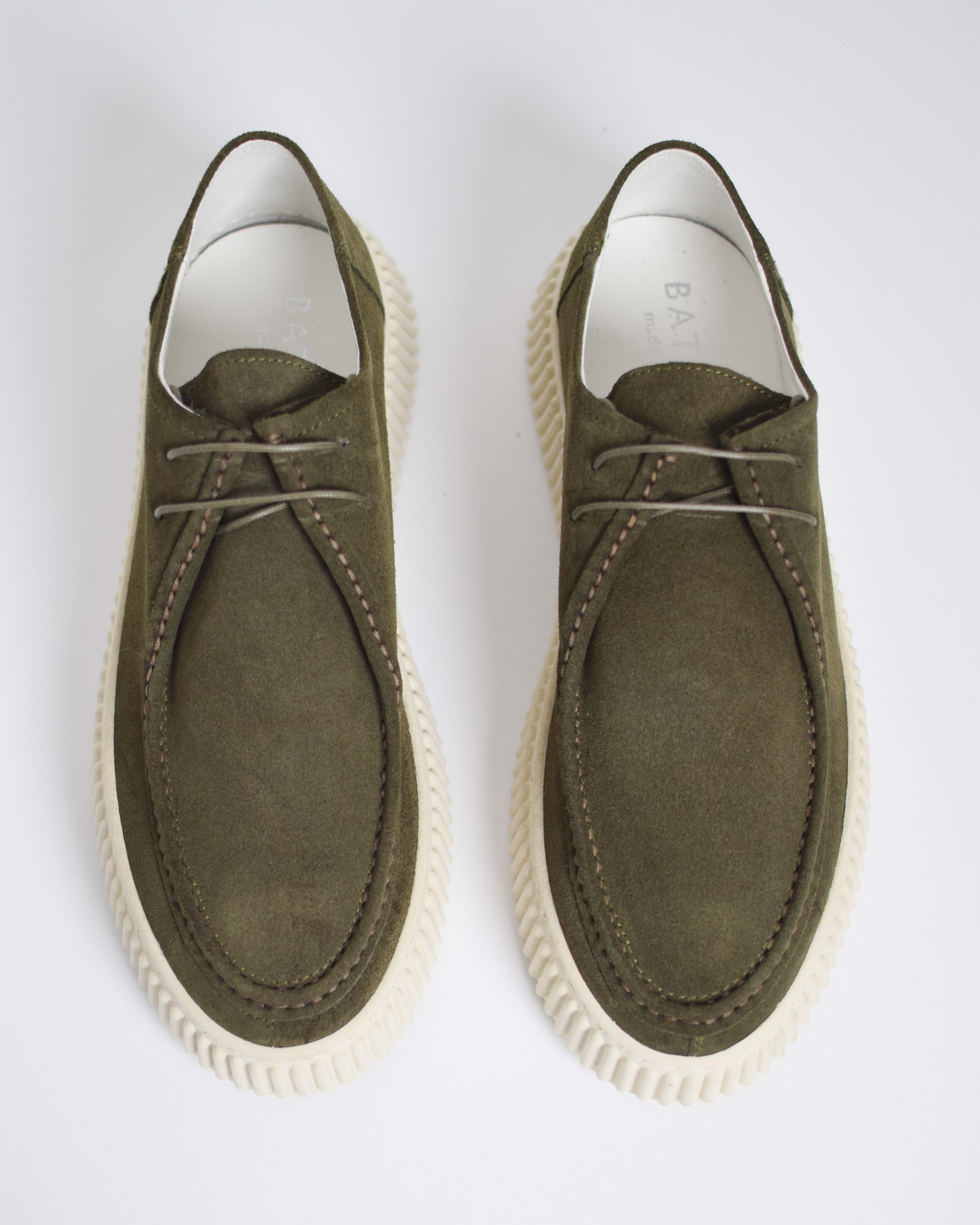 Sneakers in pelle scamosciata