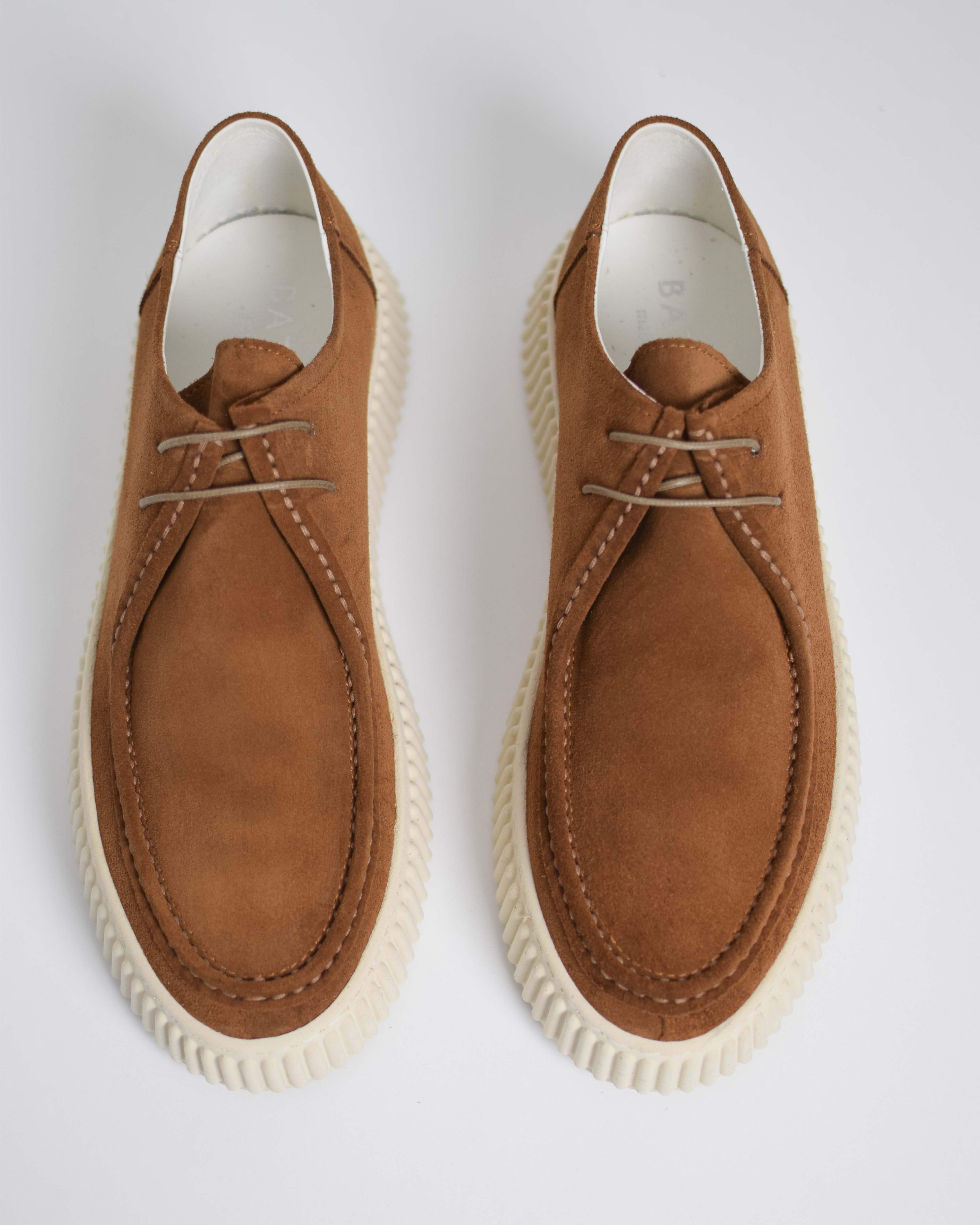 Sneakers in pelle scamosciata