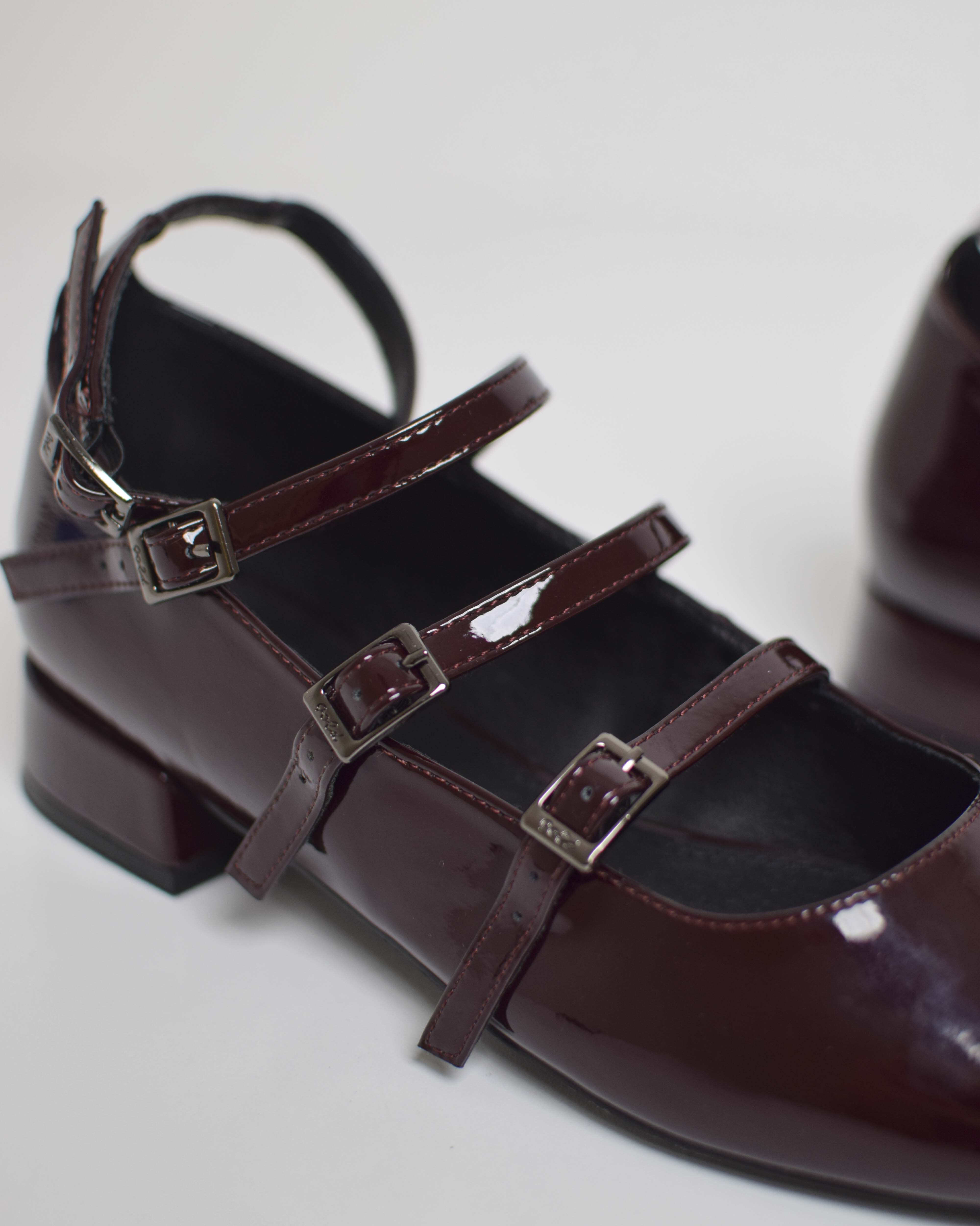 Ballerinas With Straps