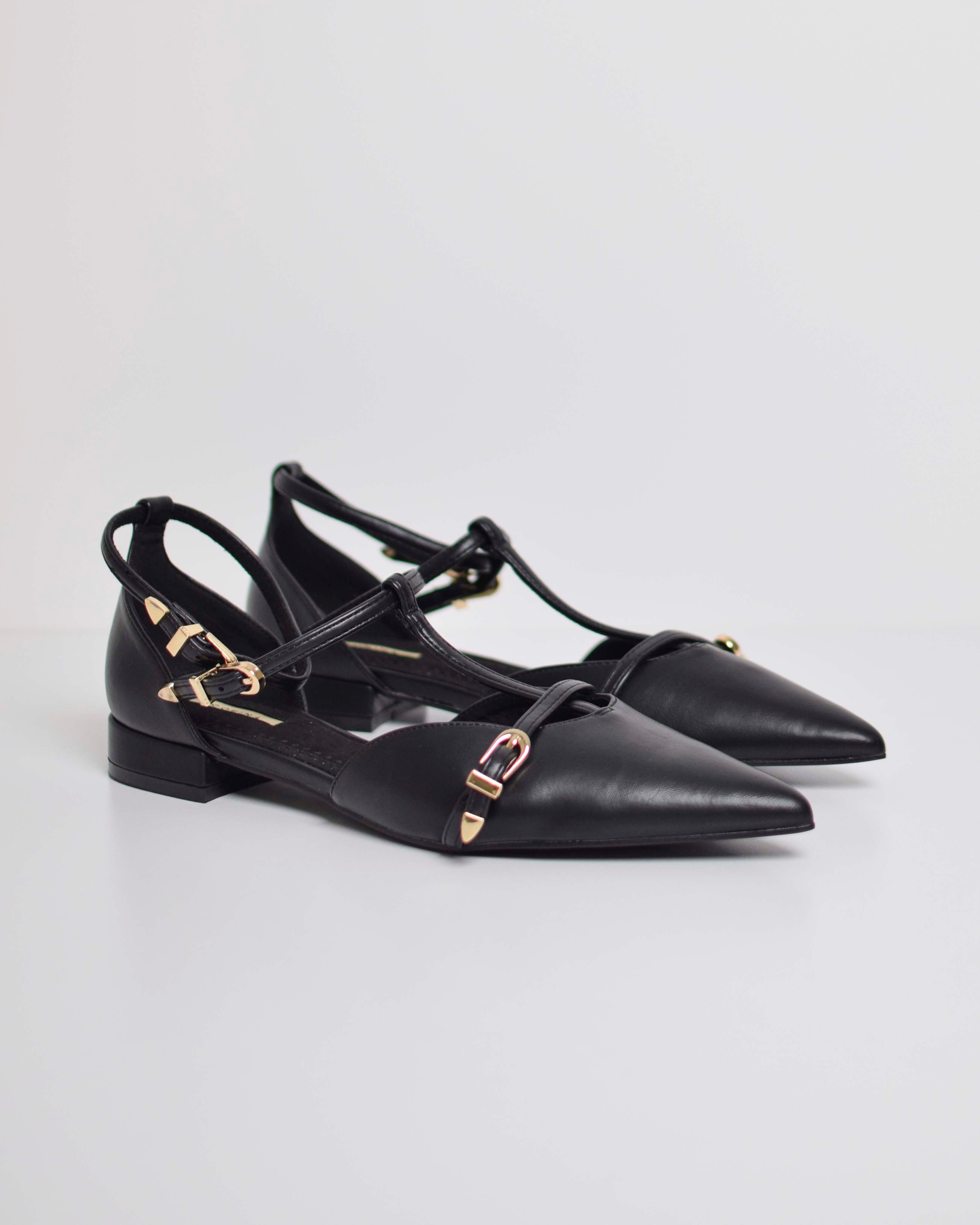 Ballerinas With Straps