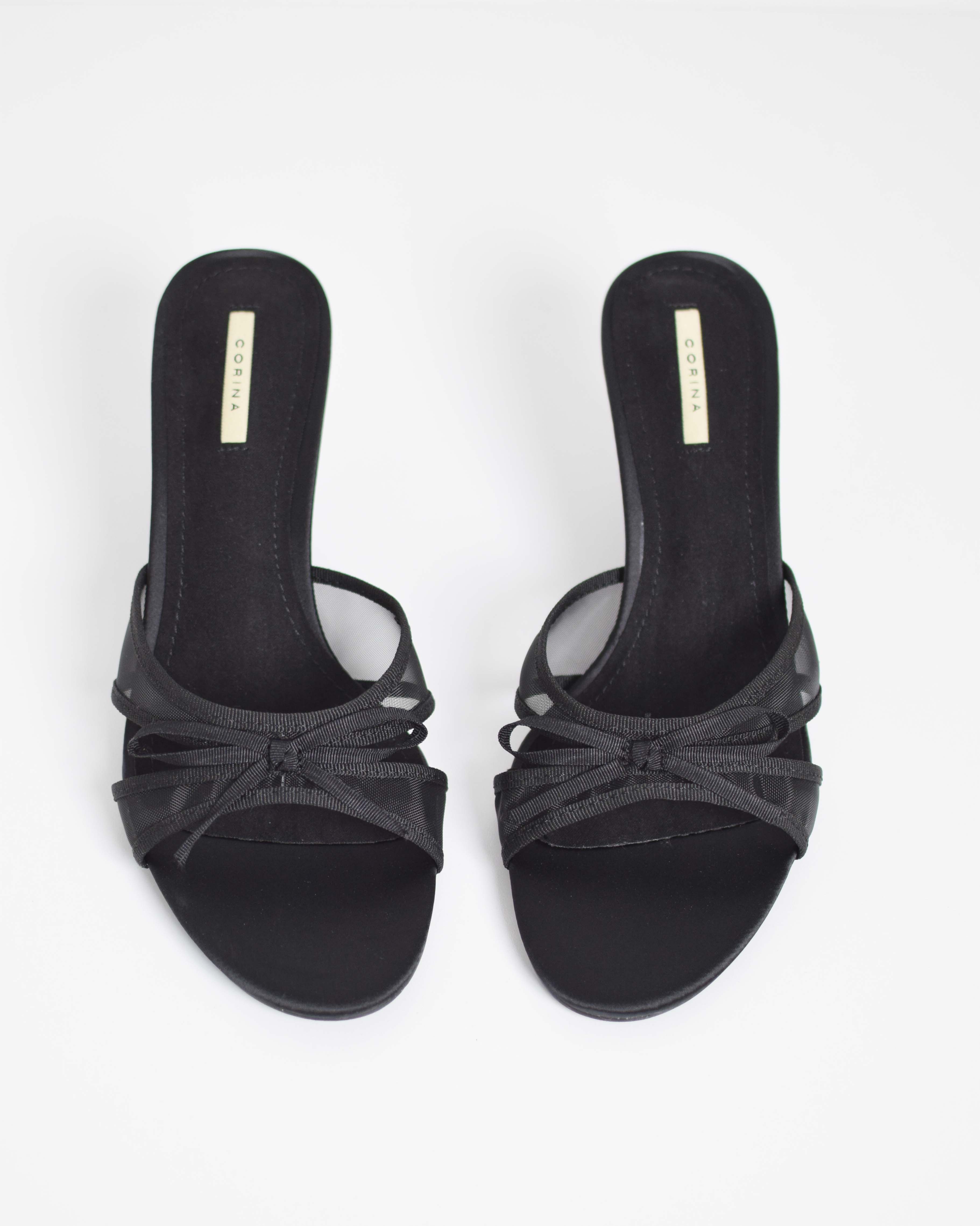 Sandalo Con Tacco E Fiocchetto