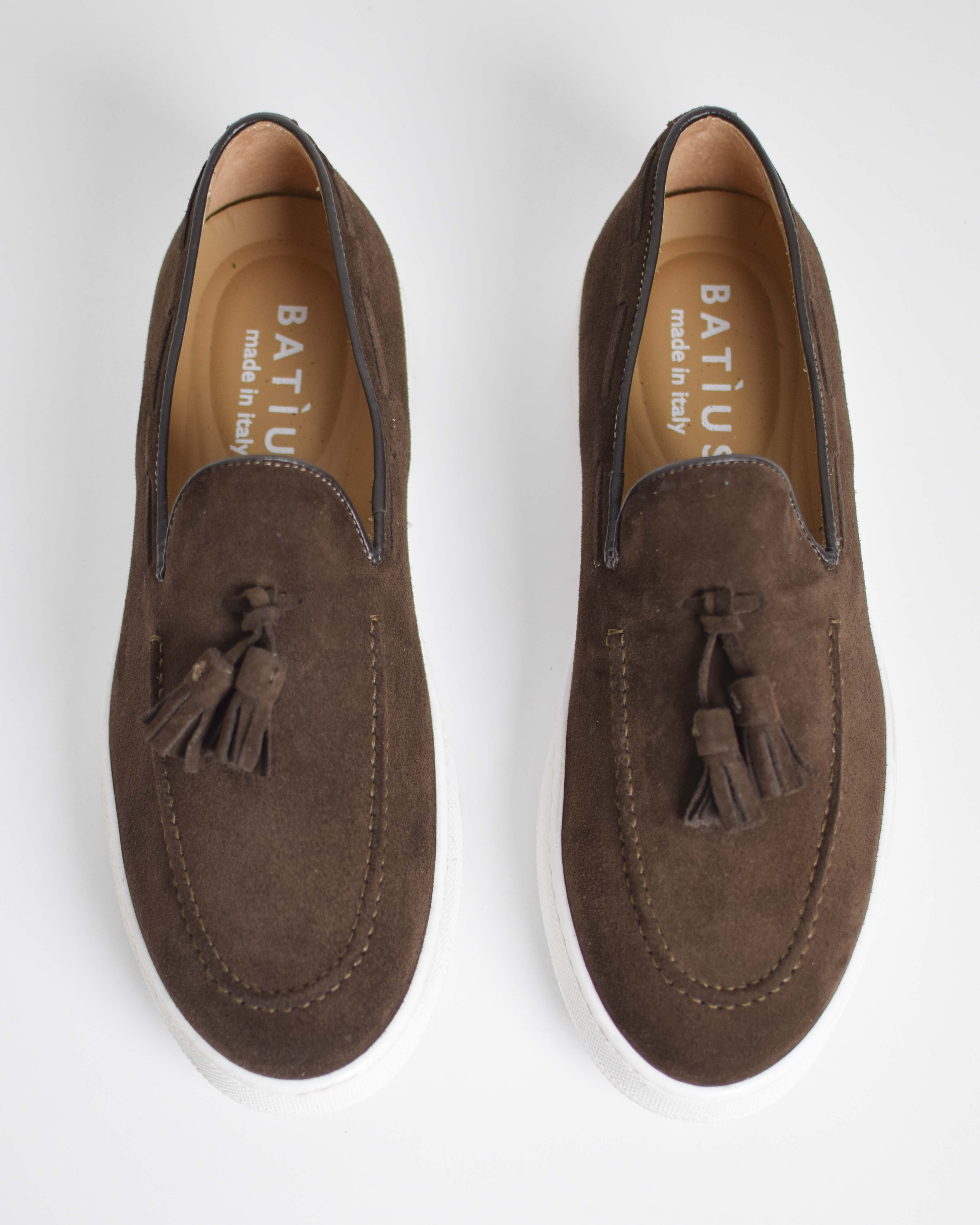 Mocassino con nappine in pelle