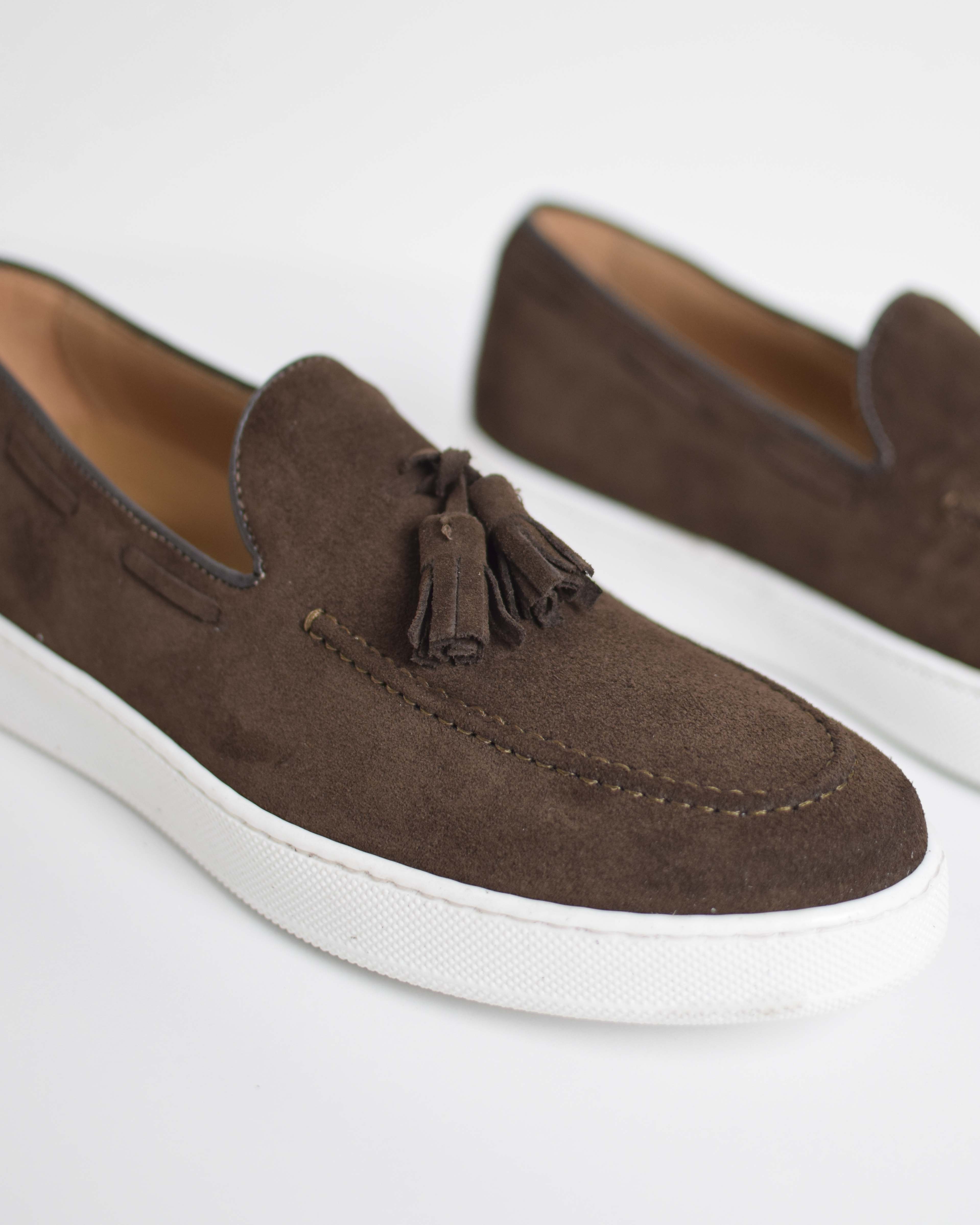 Mocassino con nappine in pelle