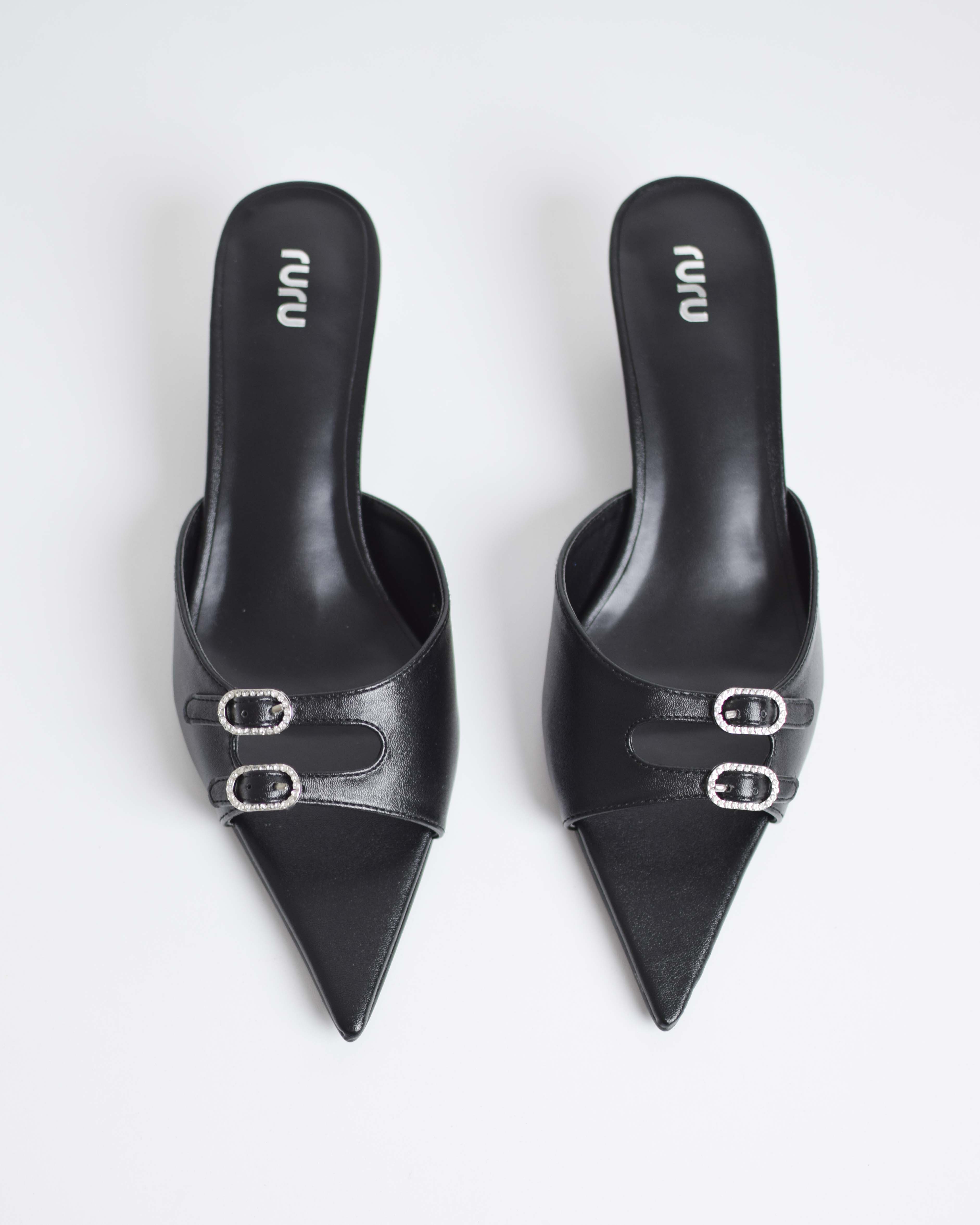 Sandalo A Punta Con Cinturini