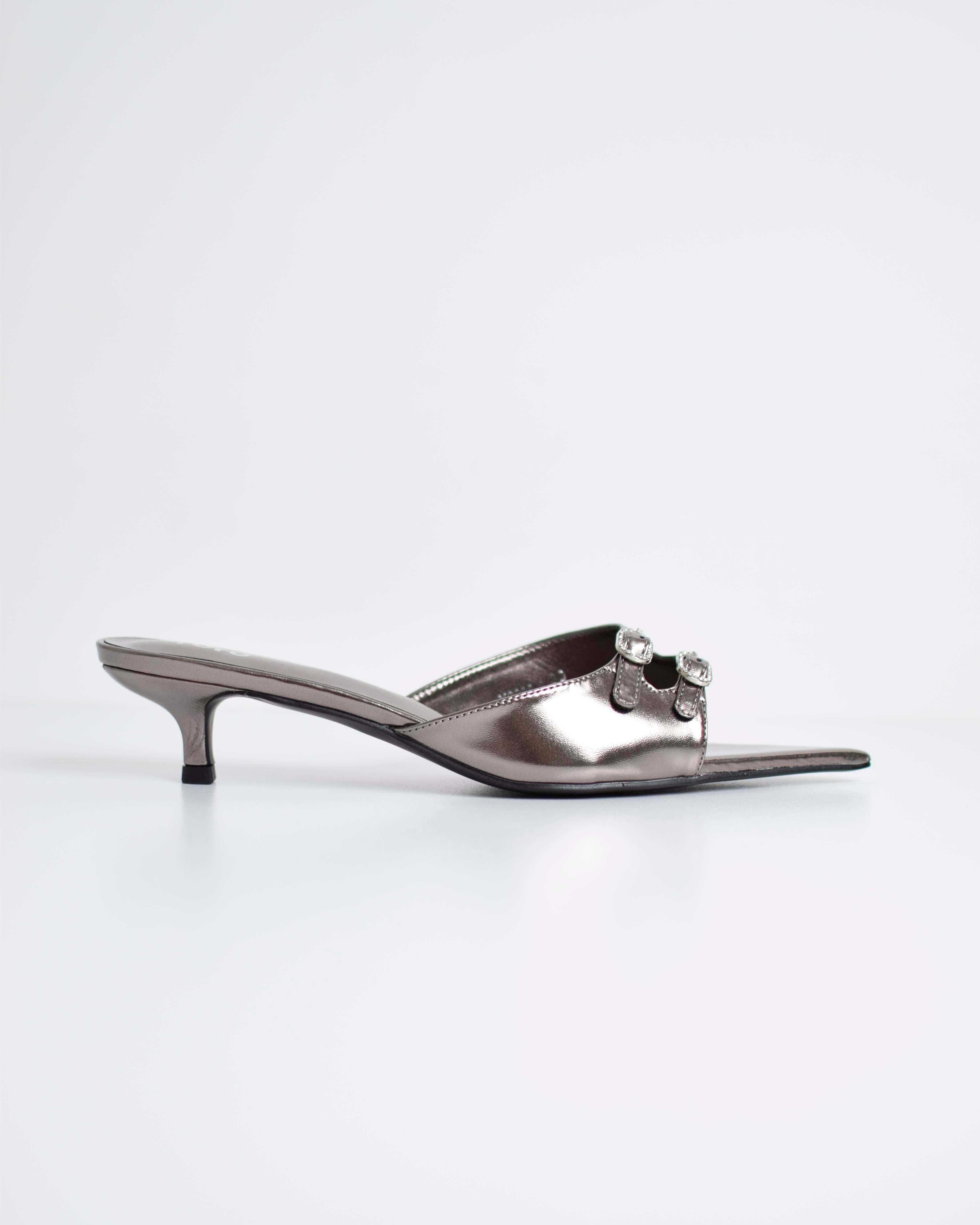 Sandalo A Punta Con Cinturini