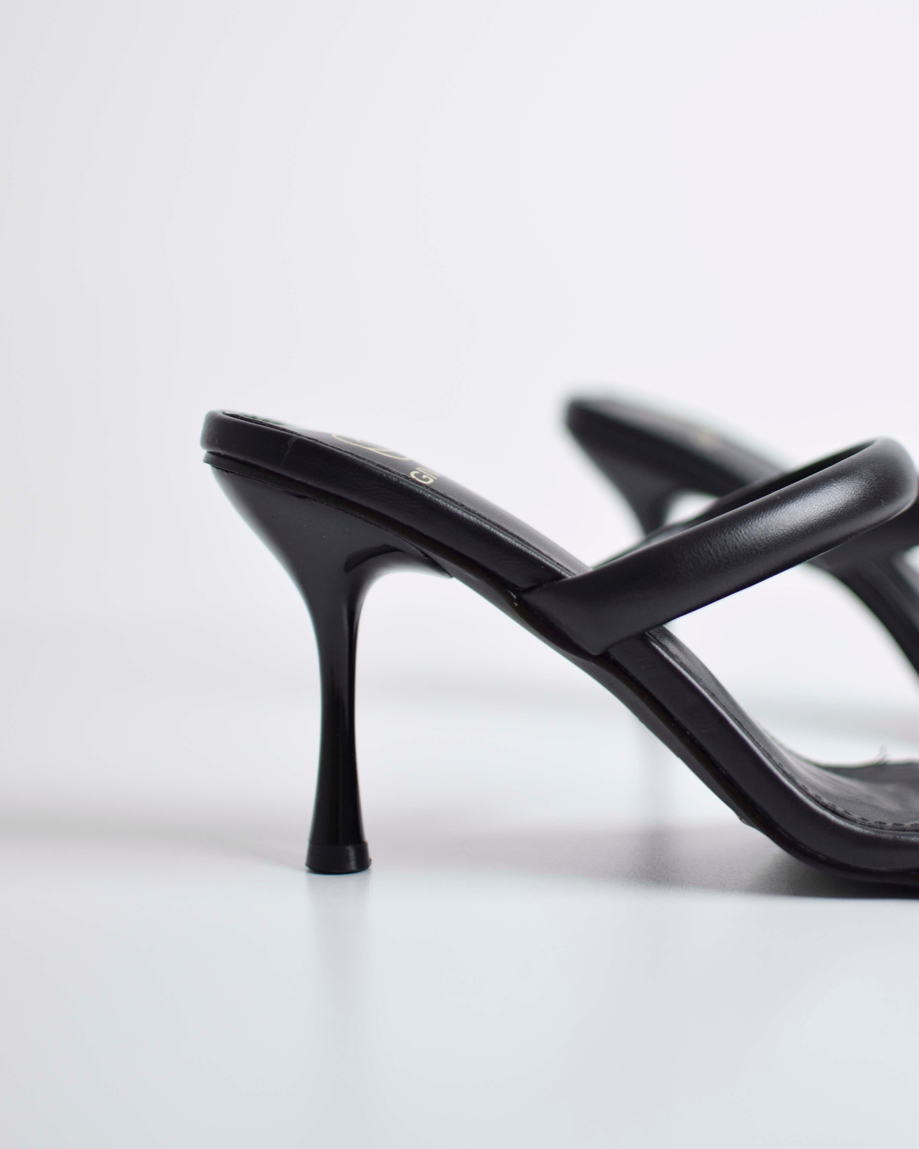 Sandalo Tacco Con Fasce