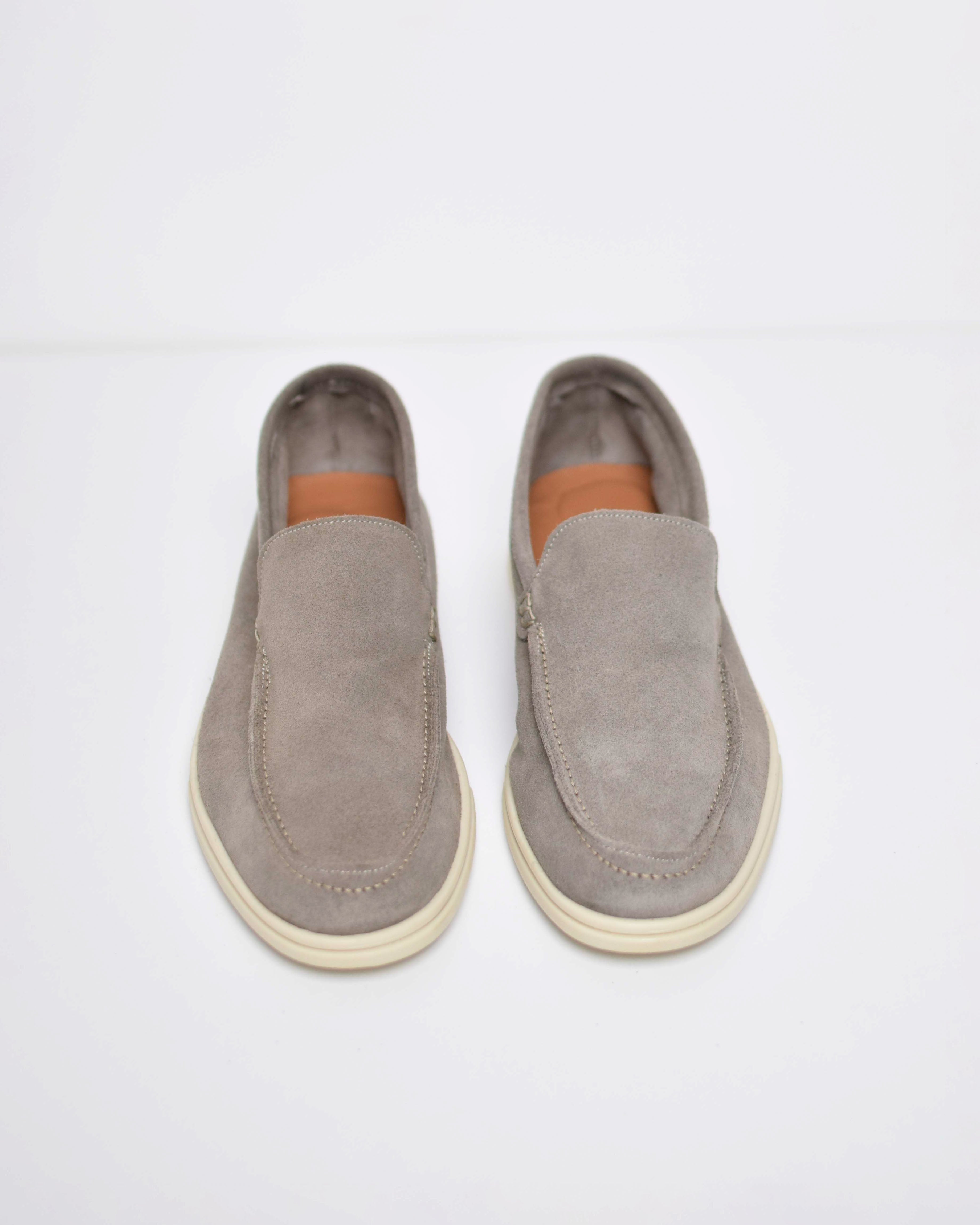 Smooth suede moccasin