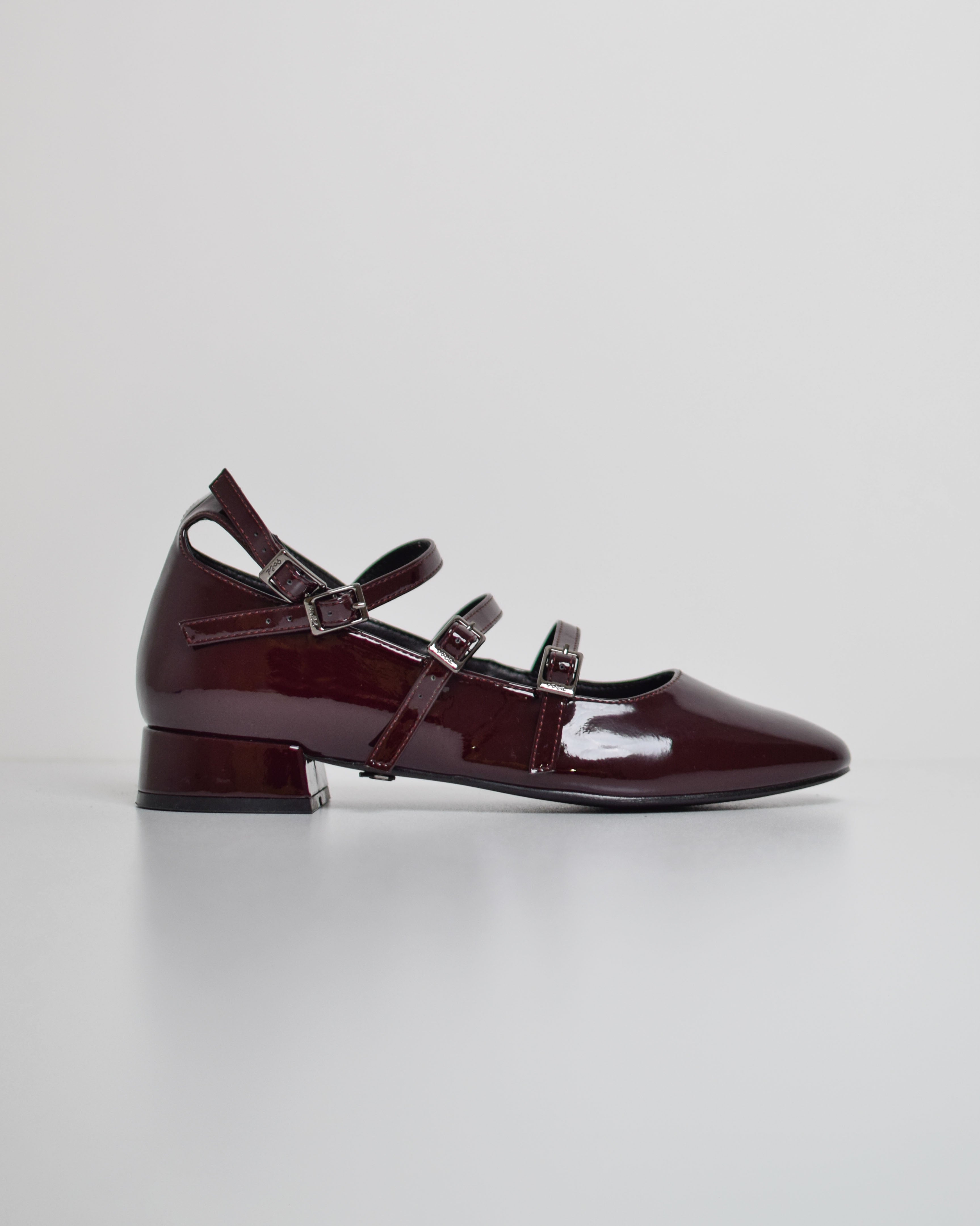 Ballerinas With Straps
