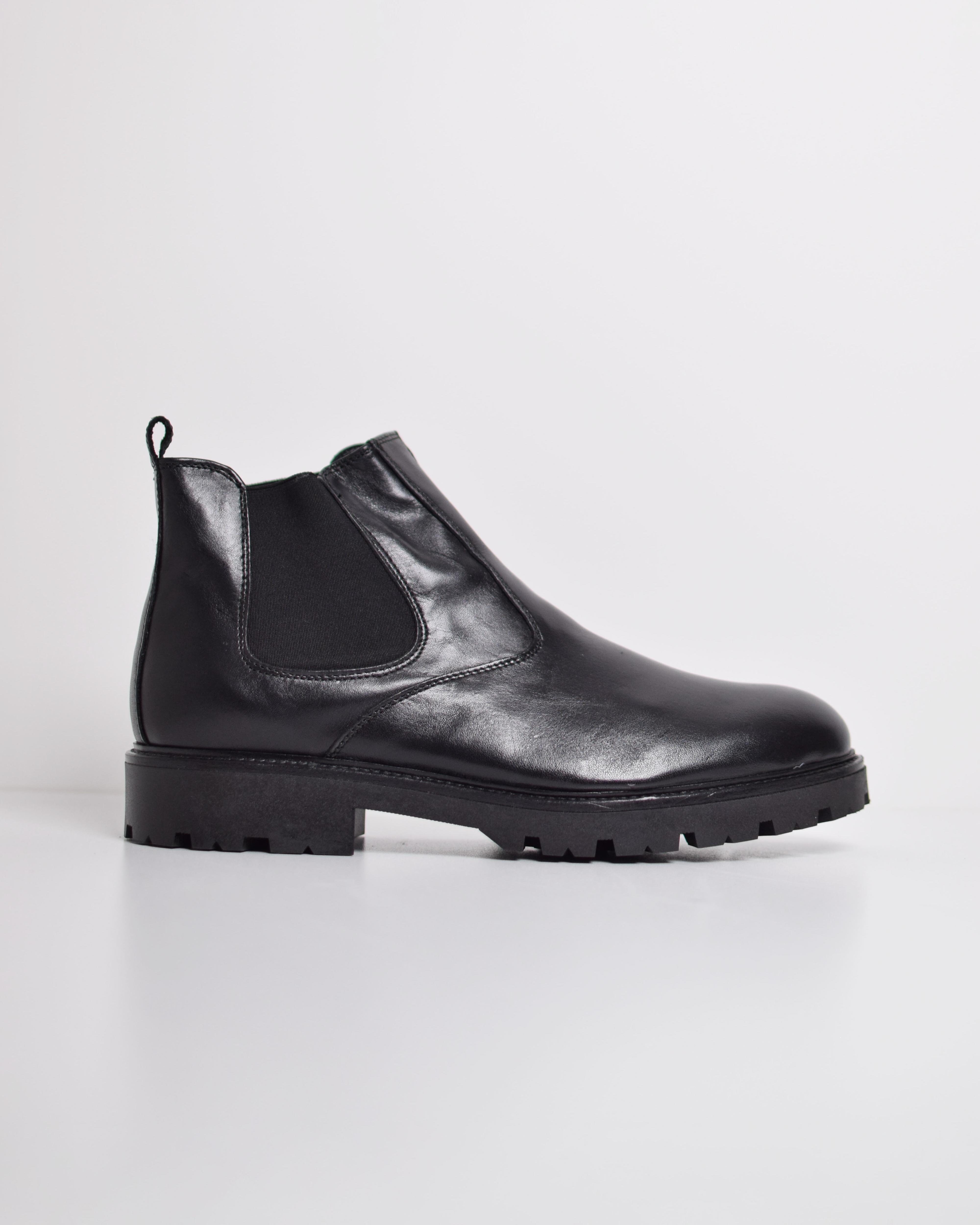 Leather Chelsea Boots