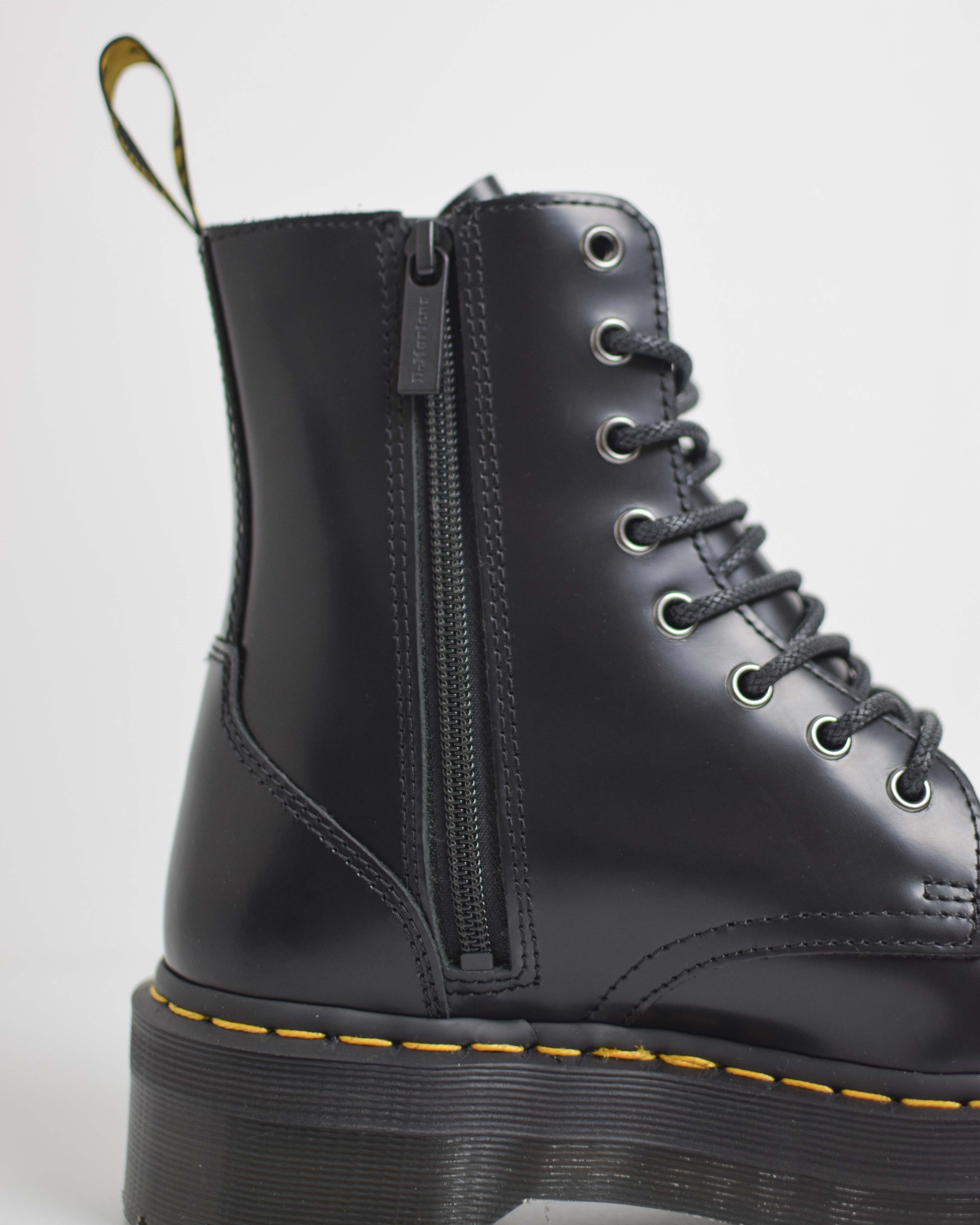 Dr. Martens Stivaletti Platform Jadon