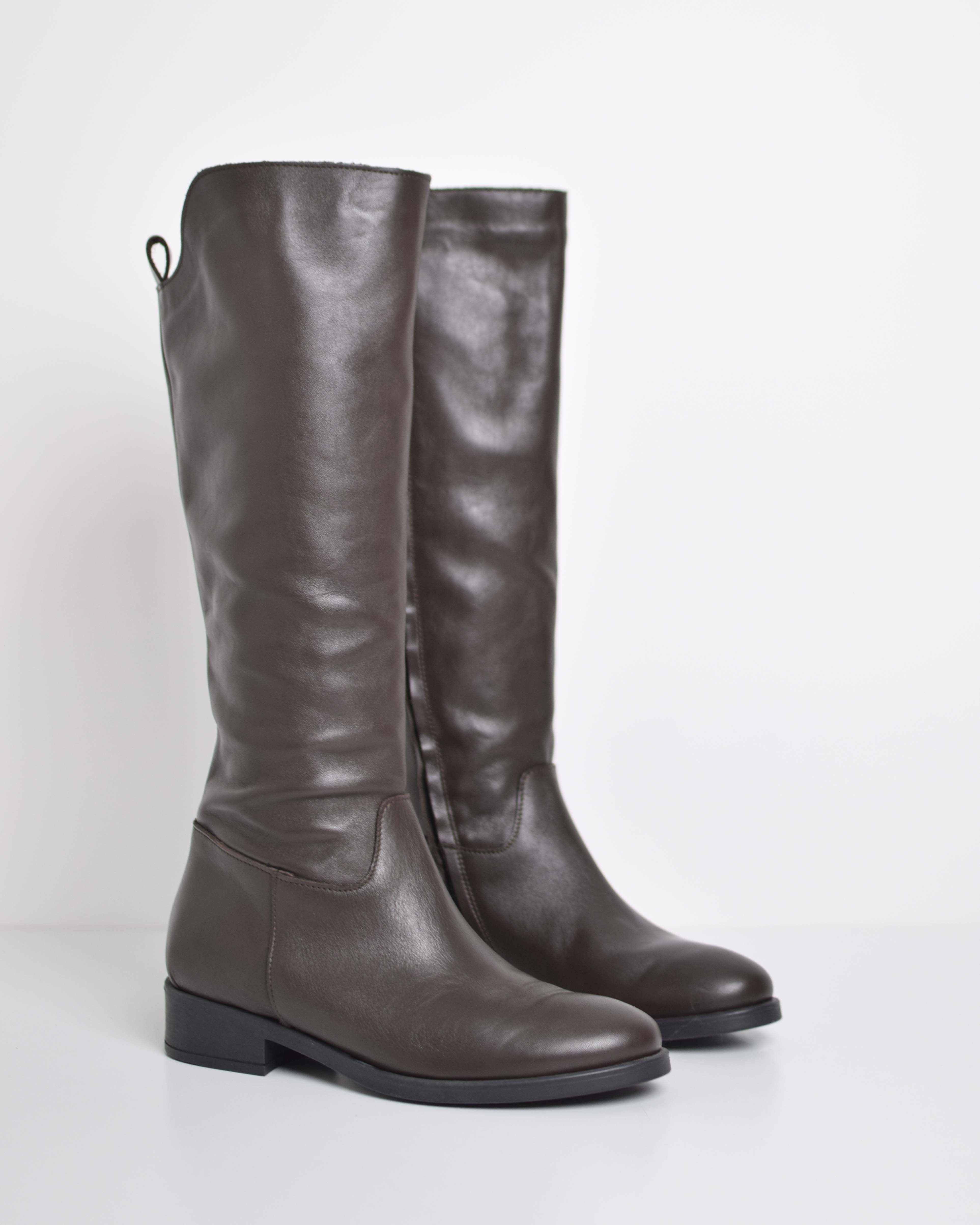 Leather zip riding boot