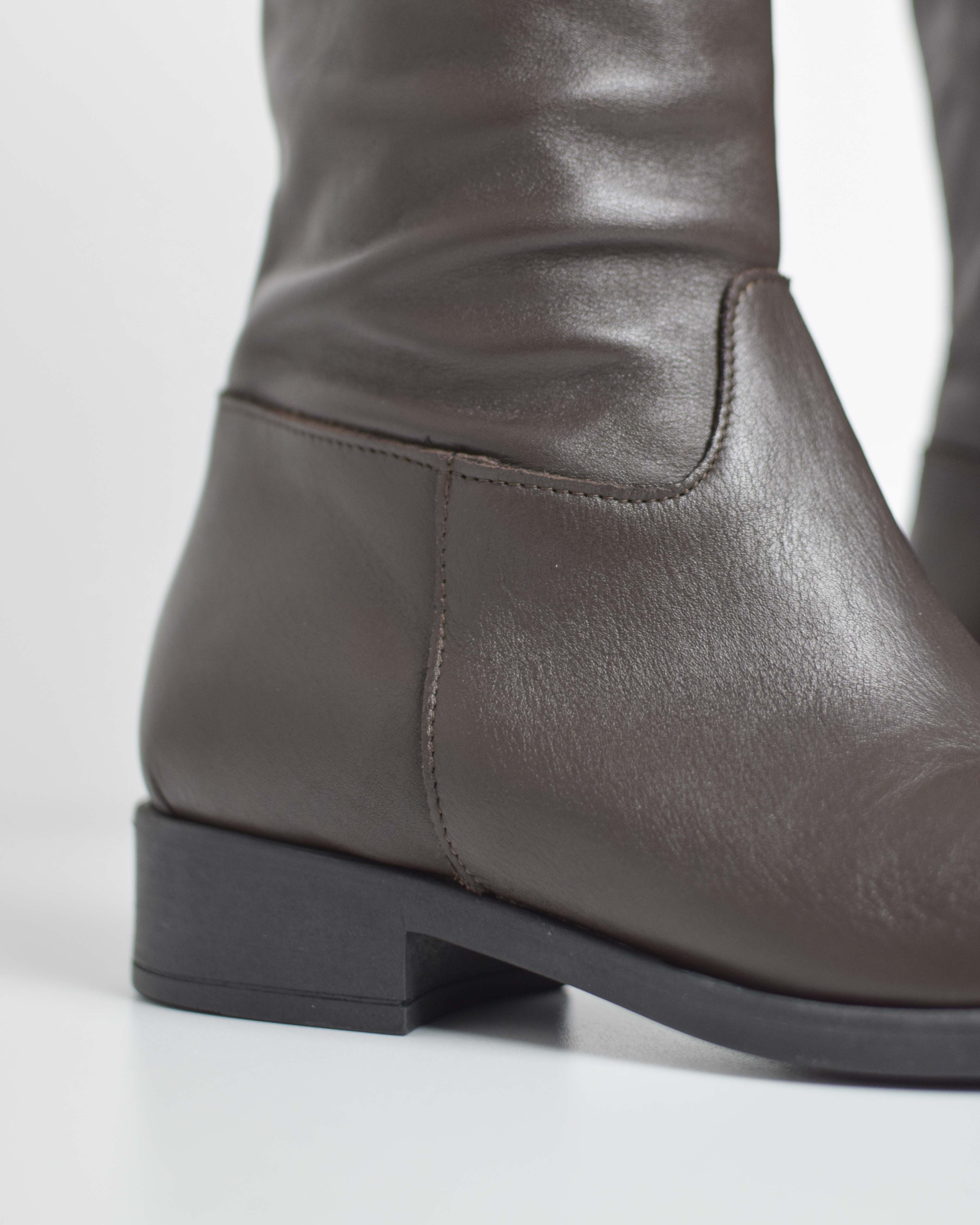 Leather zip riding boot