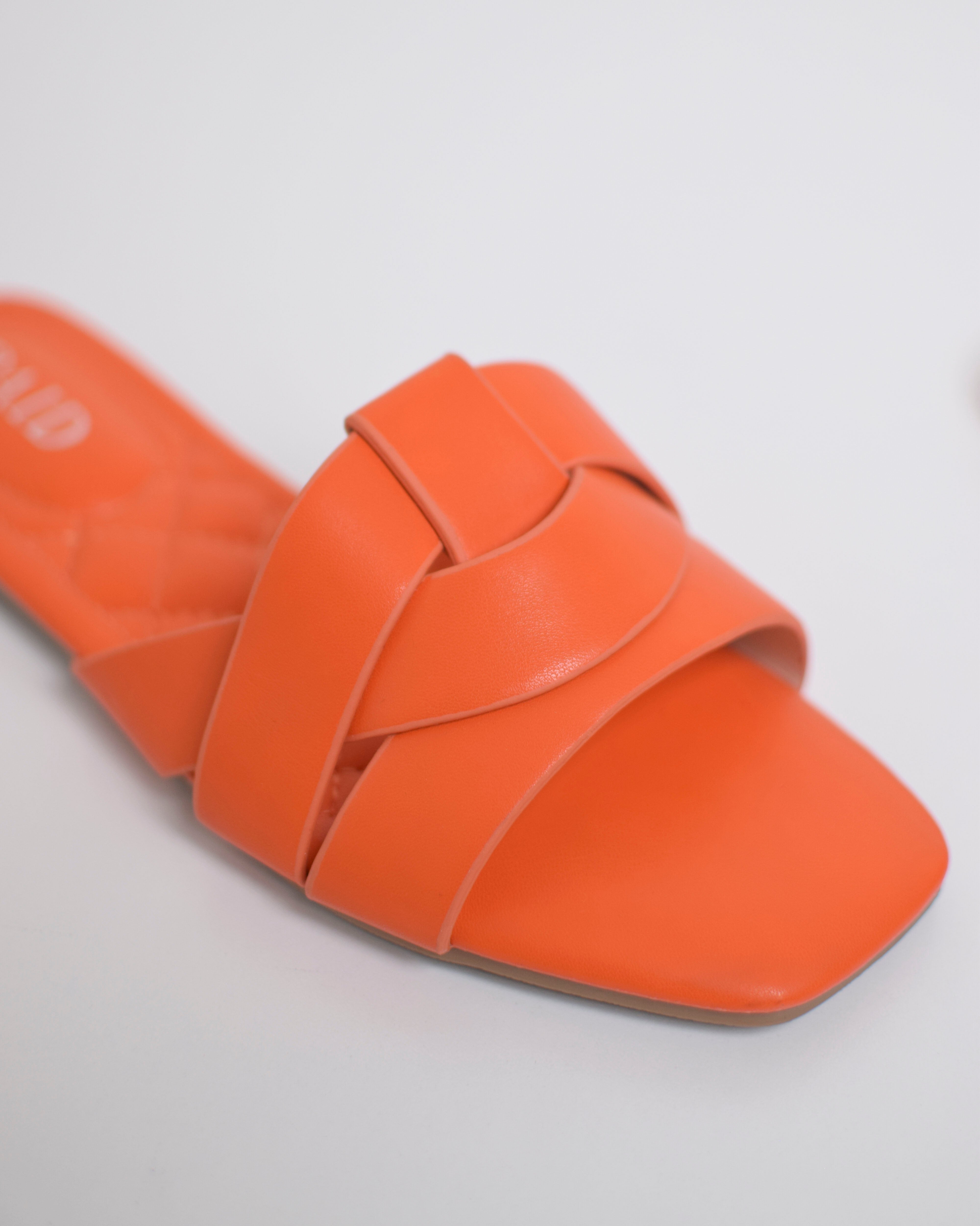 Braided slipper