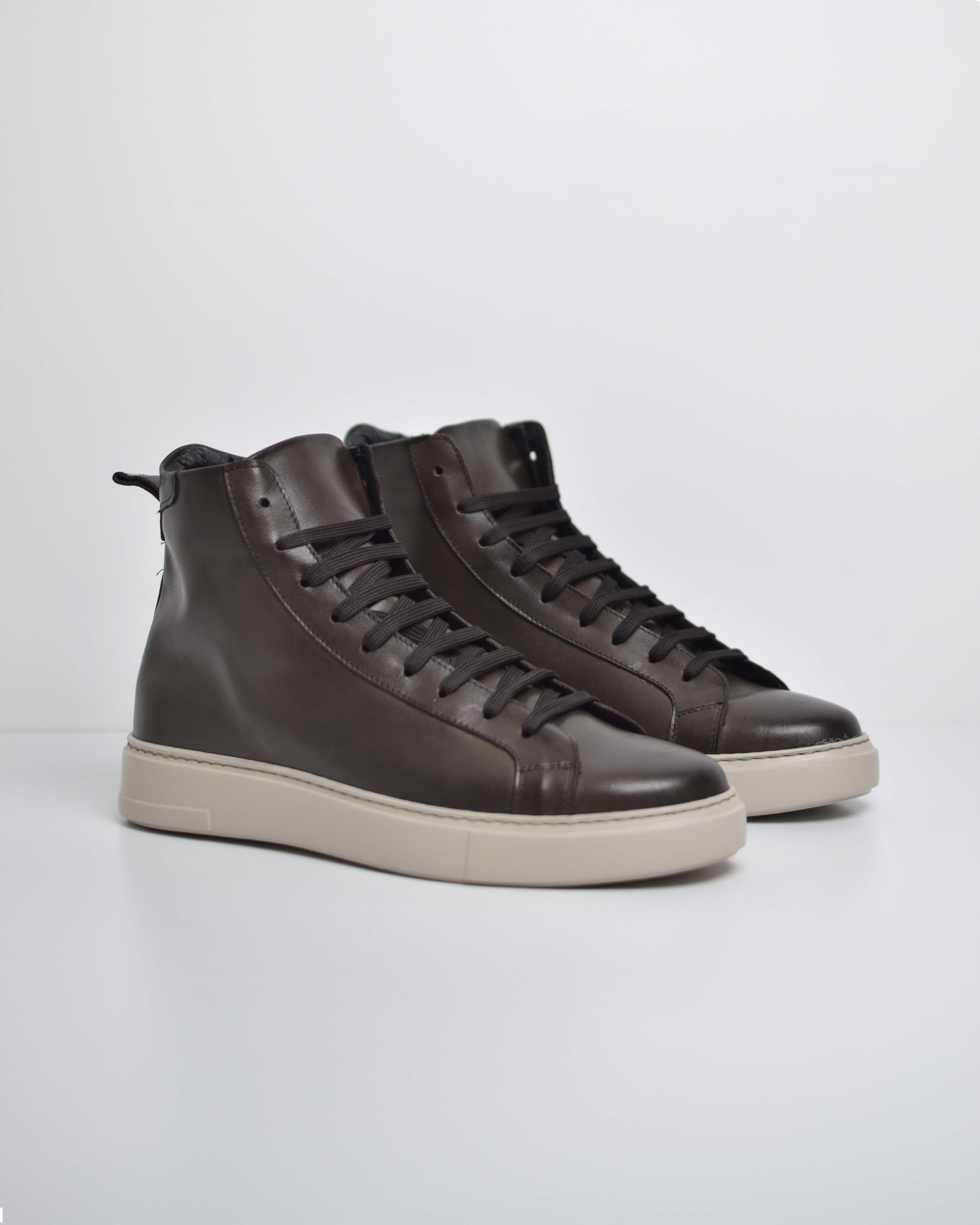 Sneakers alta in pelle