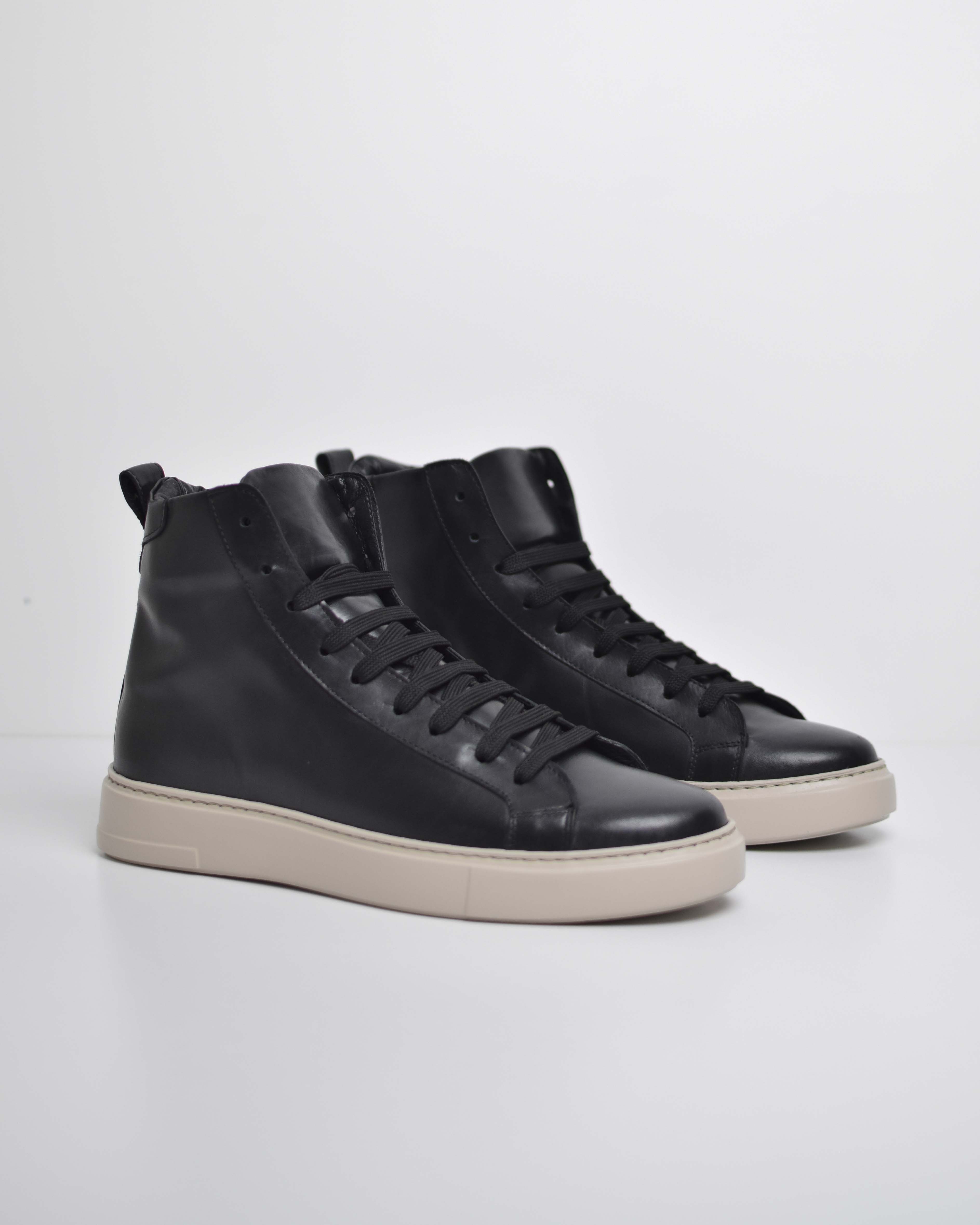 Sneakers alta in pelle