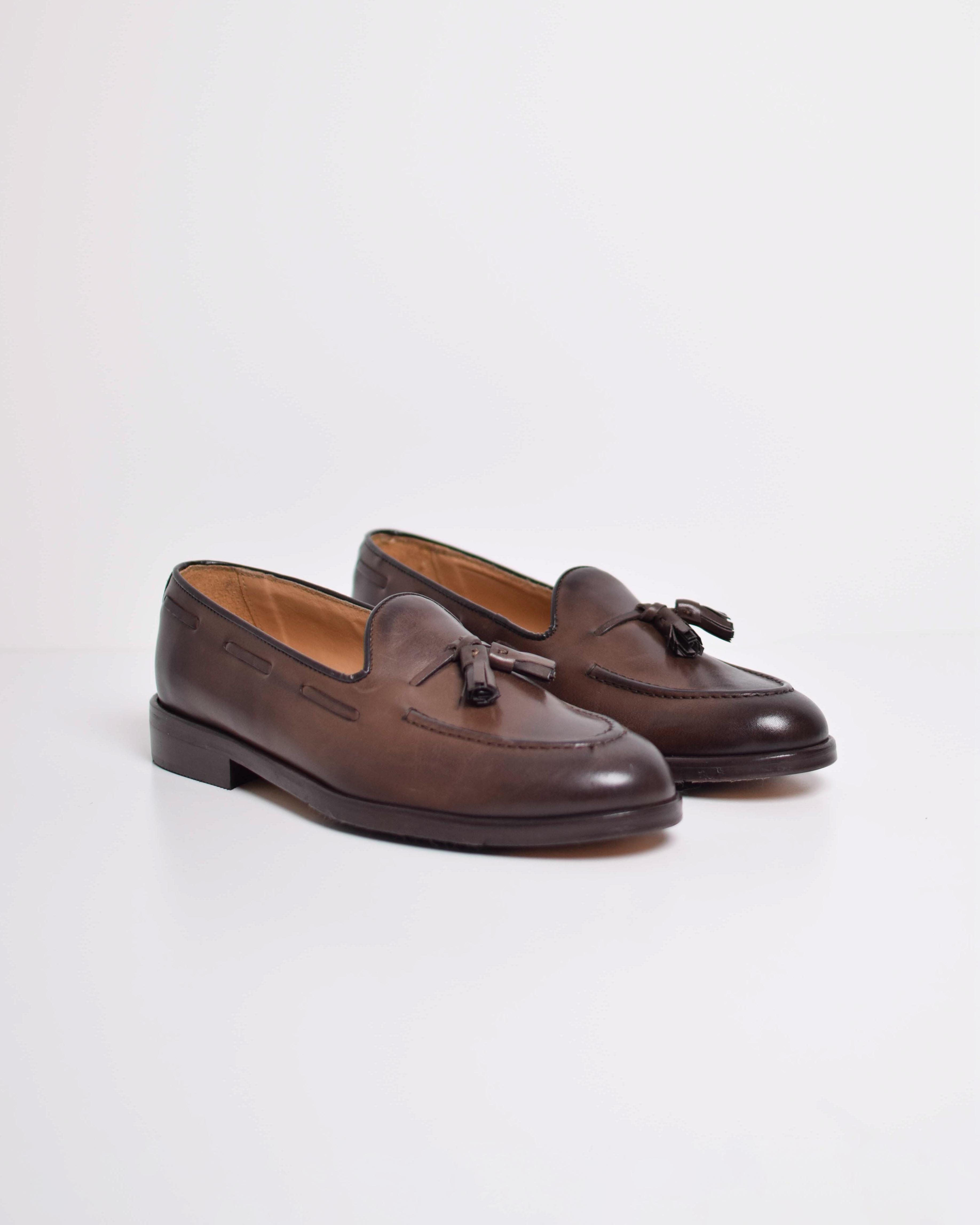 Leather tassel loafers