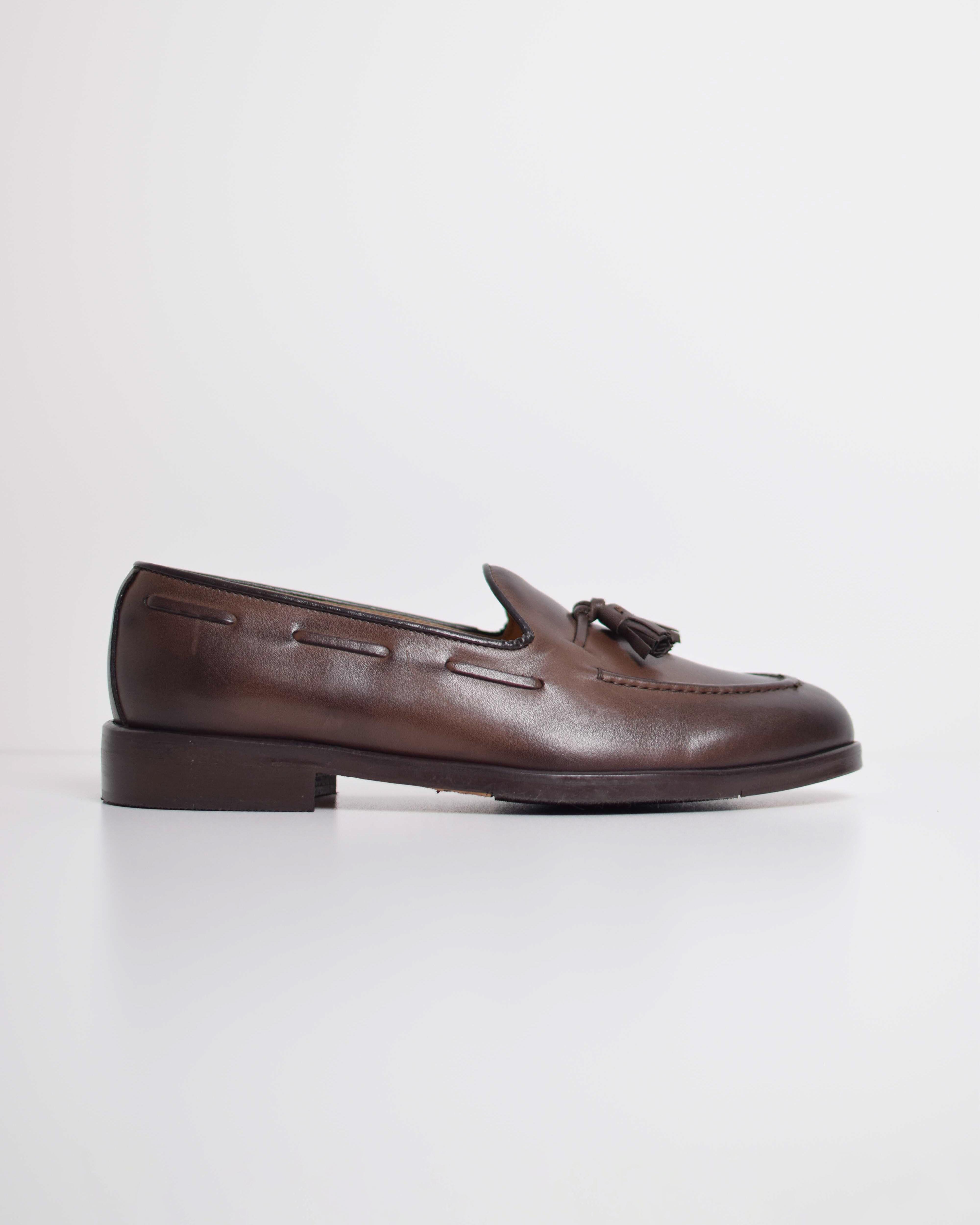 Leather tassel loafers