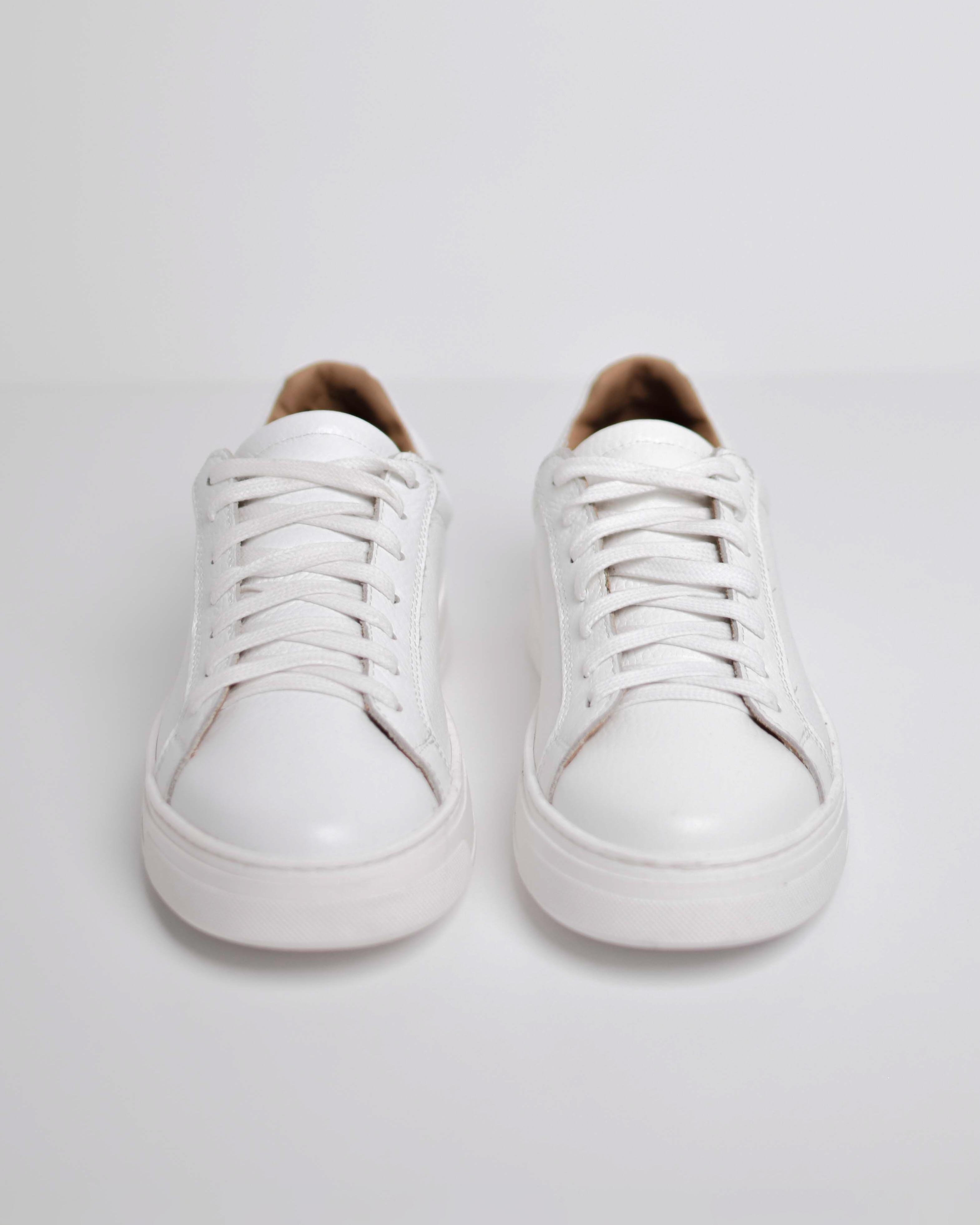 Leather sneakers