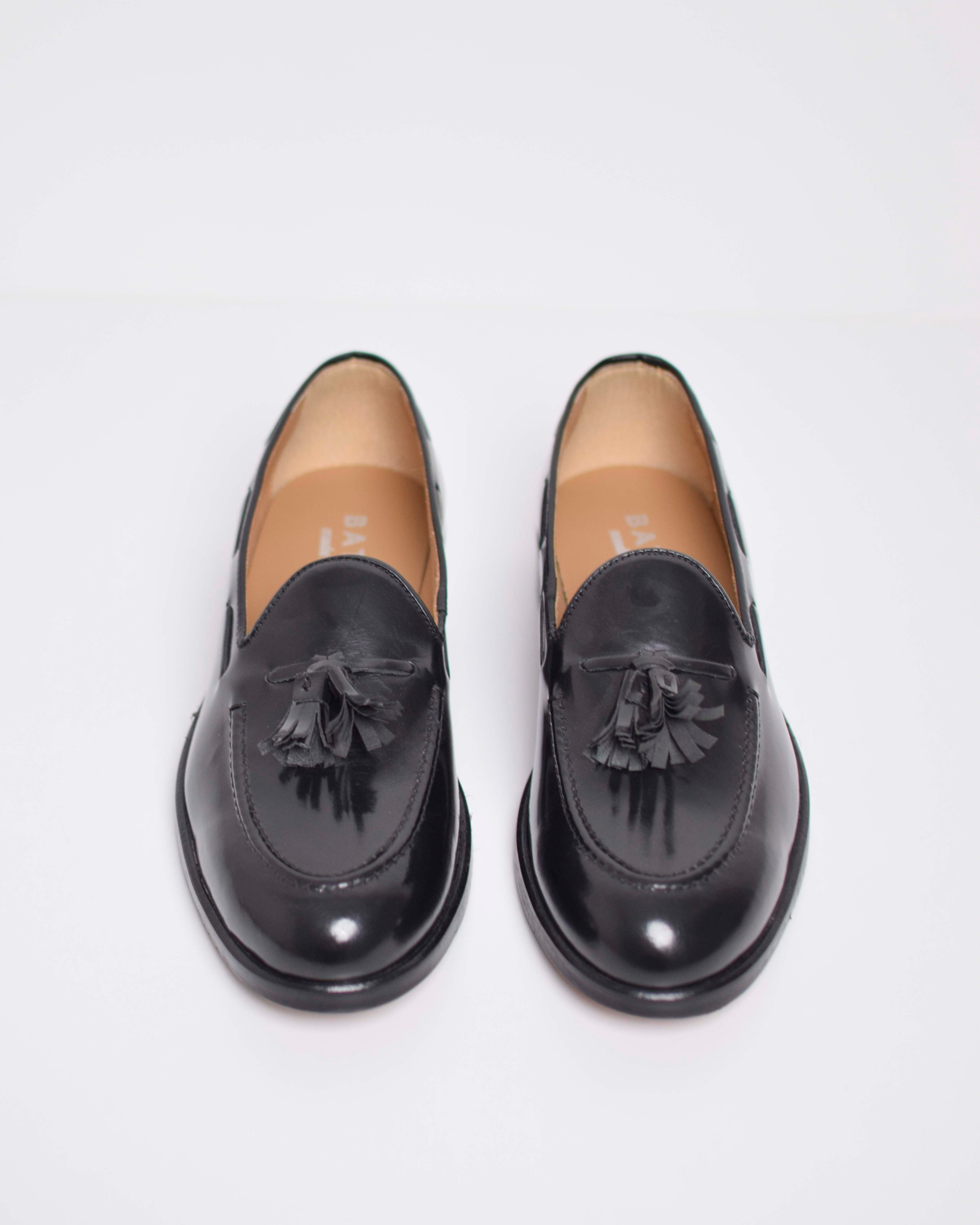 Leather tassel loafers