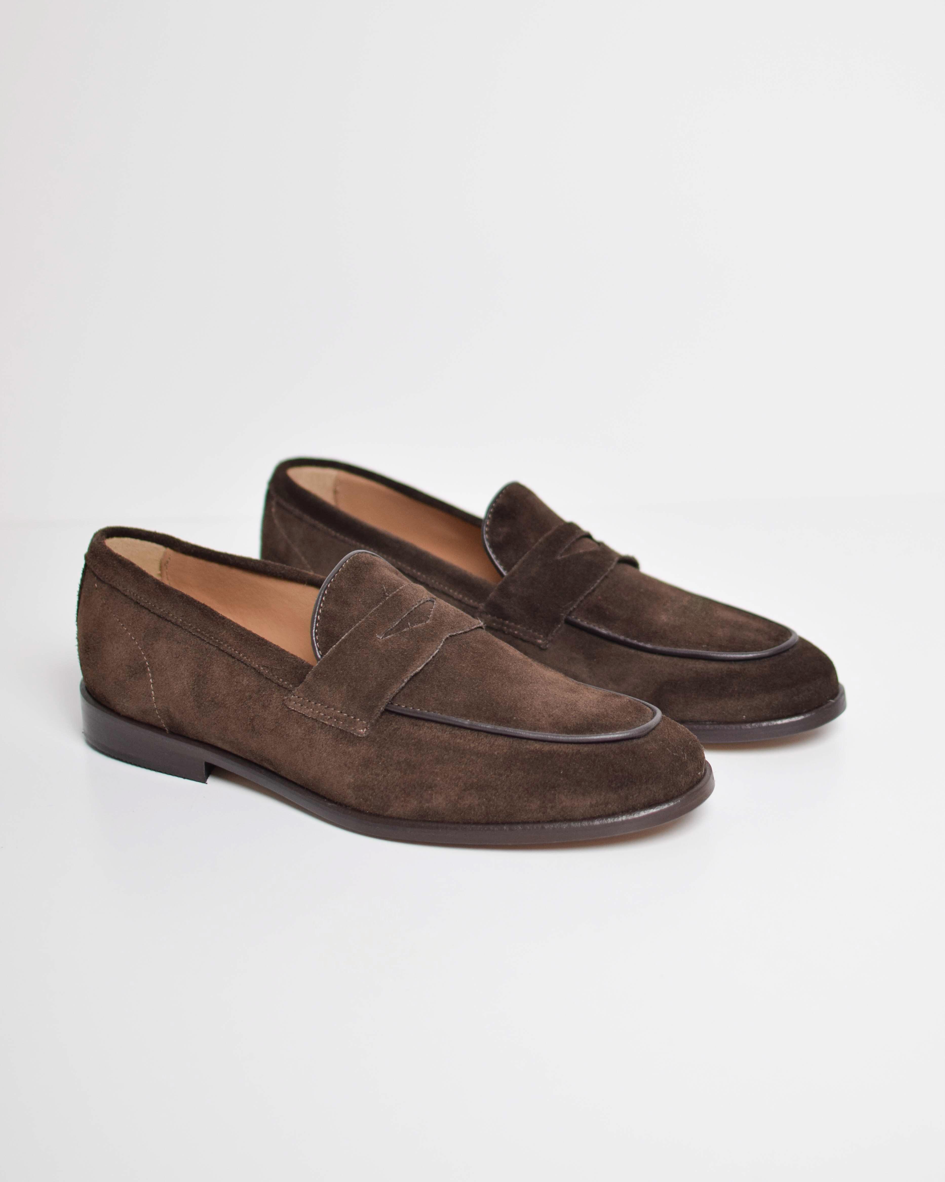 Leather moccasin