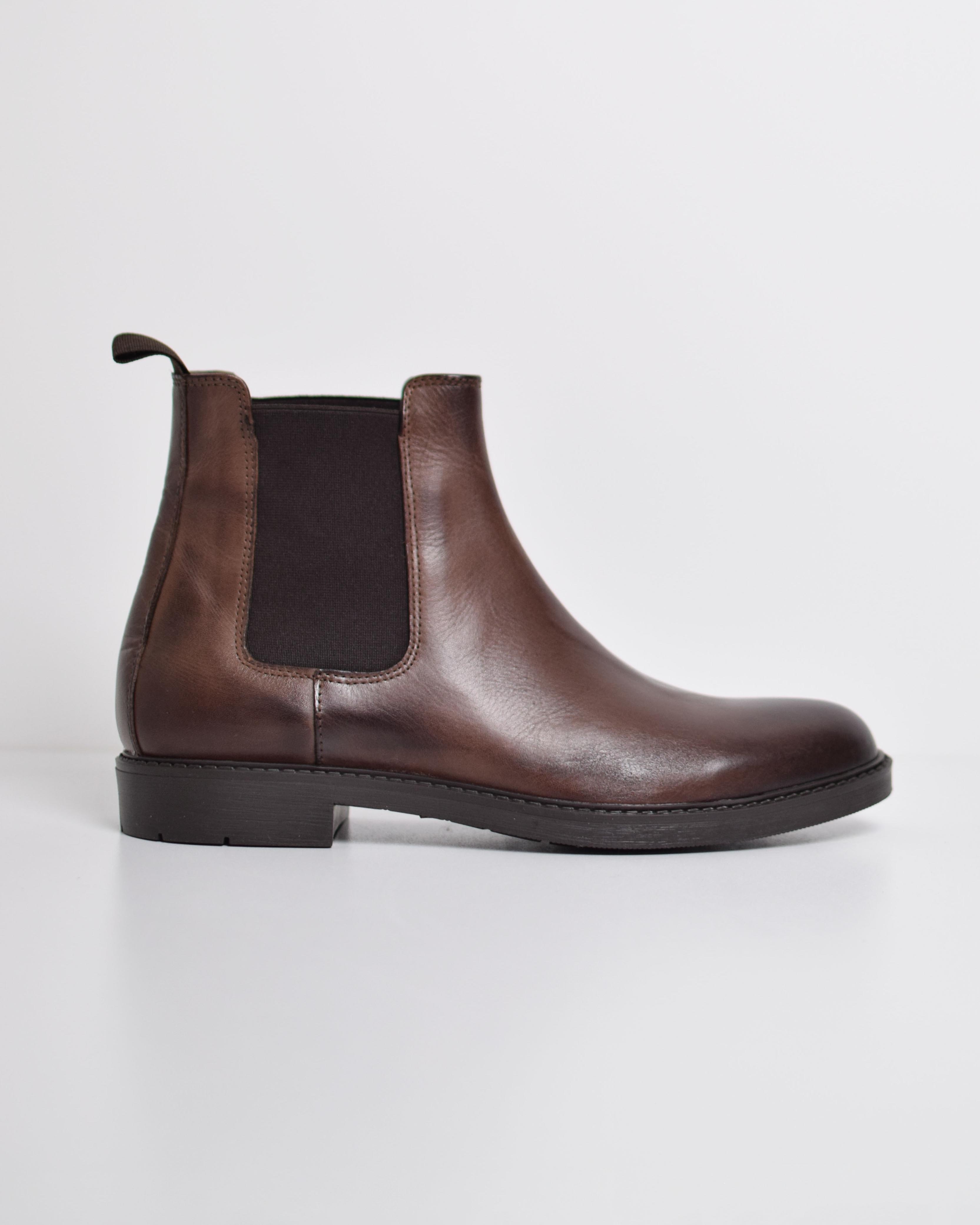 Leather Chelsea Boots